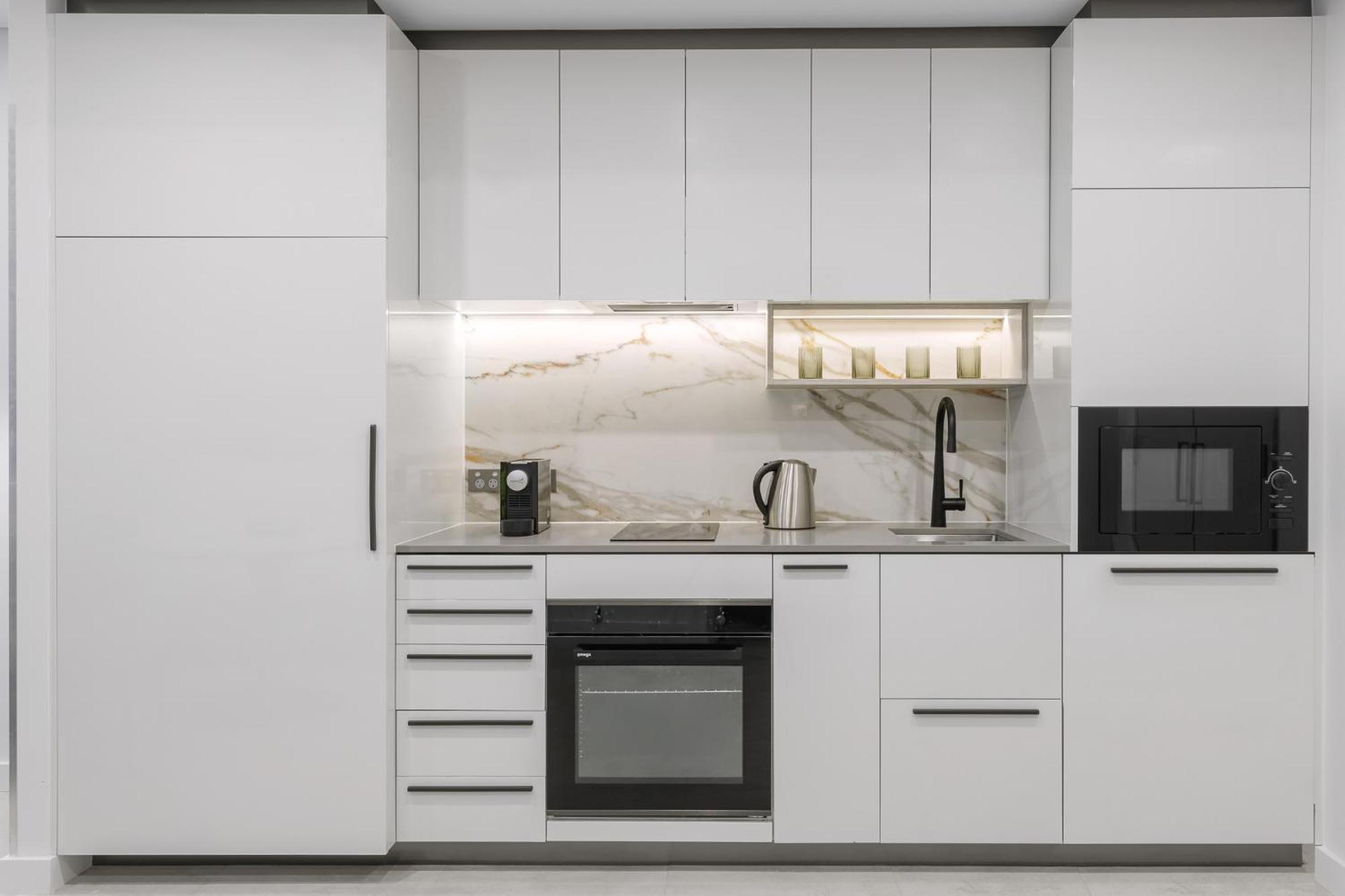 Meriton Suites 캔버라 외부 사진 A modern kitchen